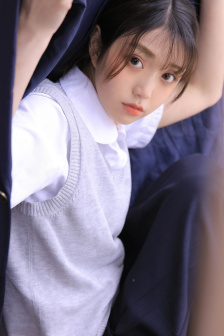 欧美奶涨边摸边做爰视频